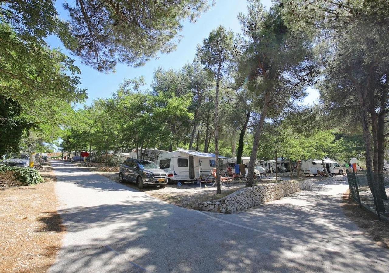 Mobile Home Amelie Drage Luaran gambar