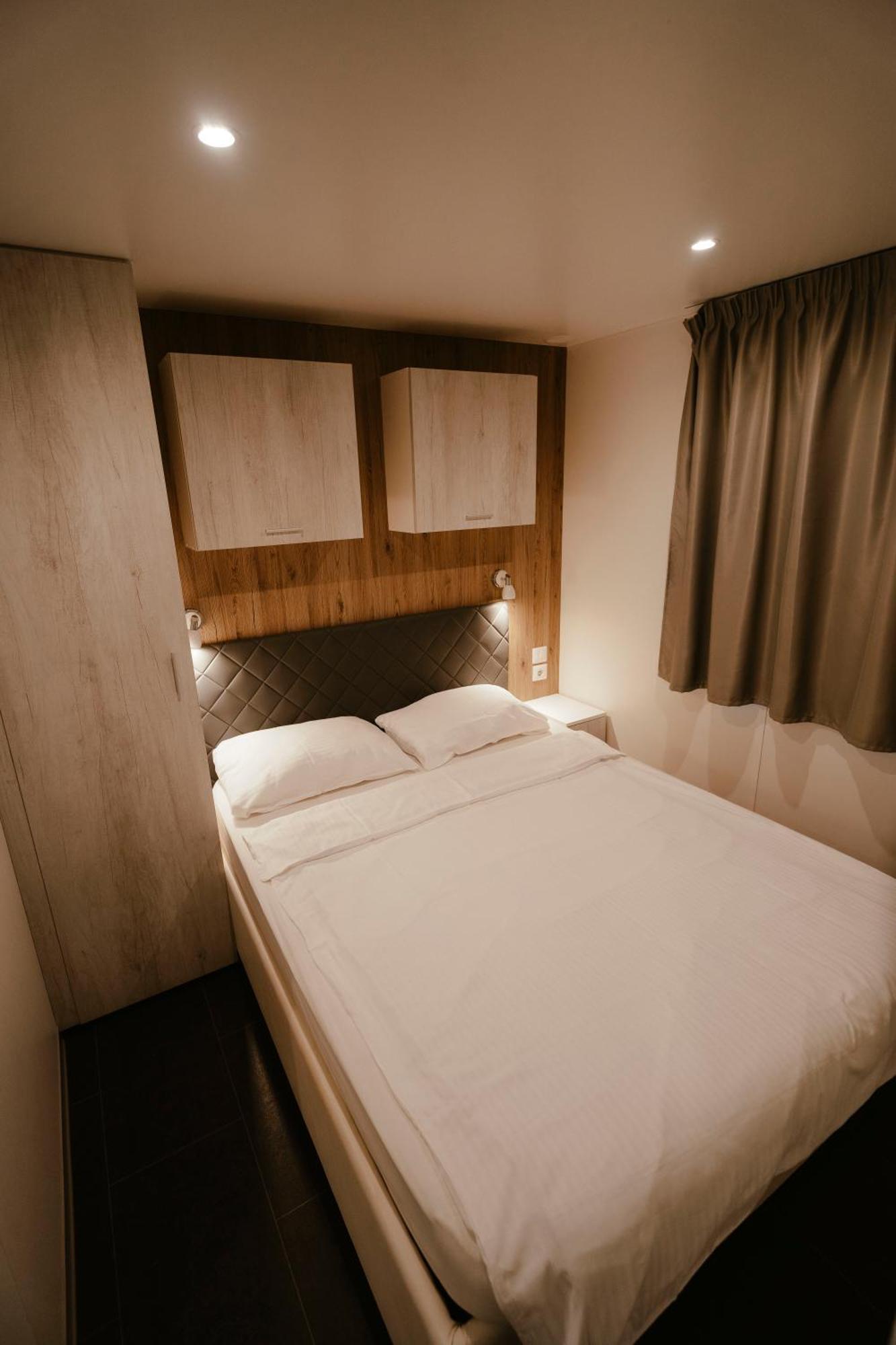 Mobile Home Amelie Drage Luaran gambar