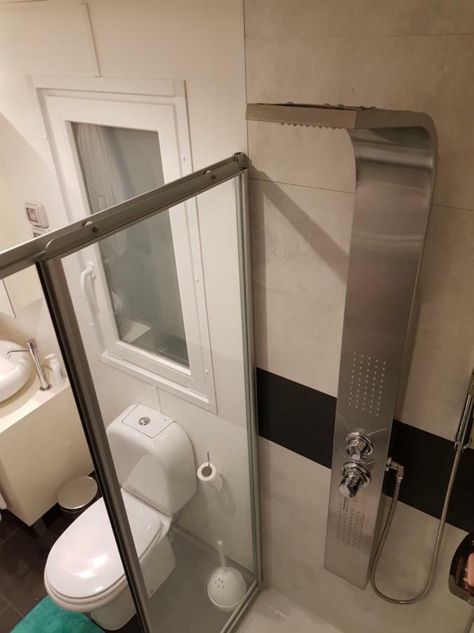 Mobile Home Amelie Drage Luaran gambar